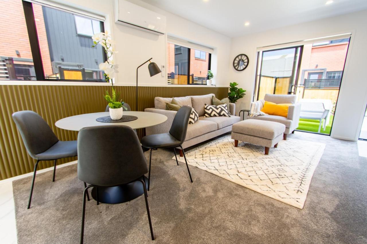New Sophisticated City Pad Apartment Christchurch Bagian luar foto