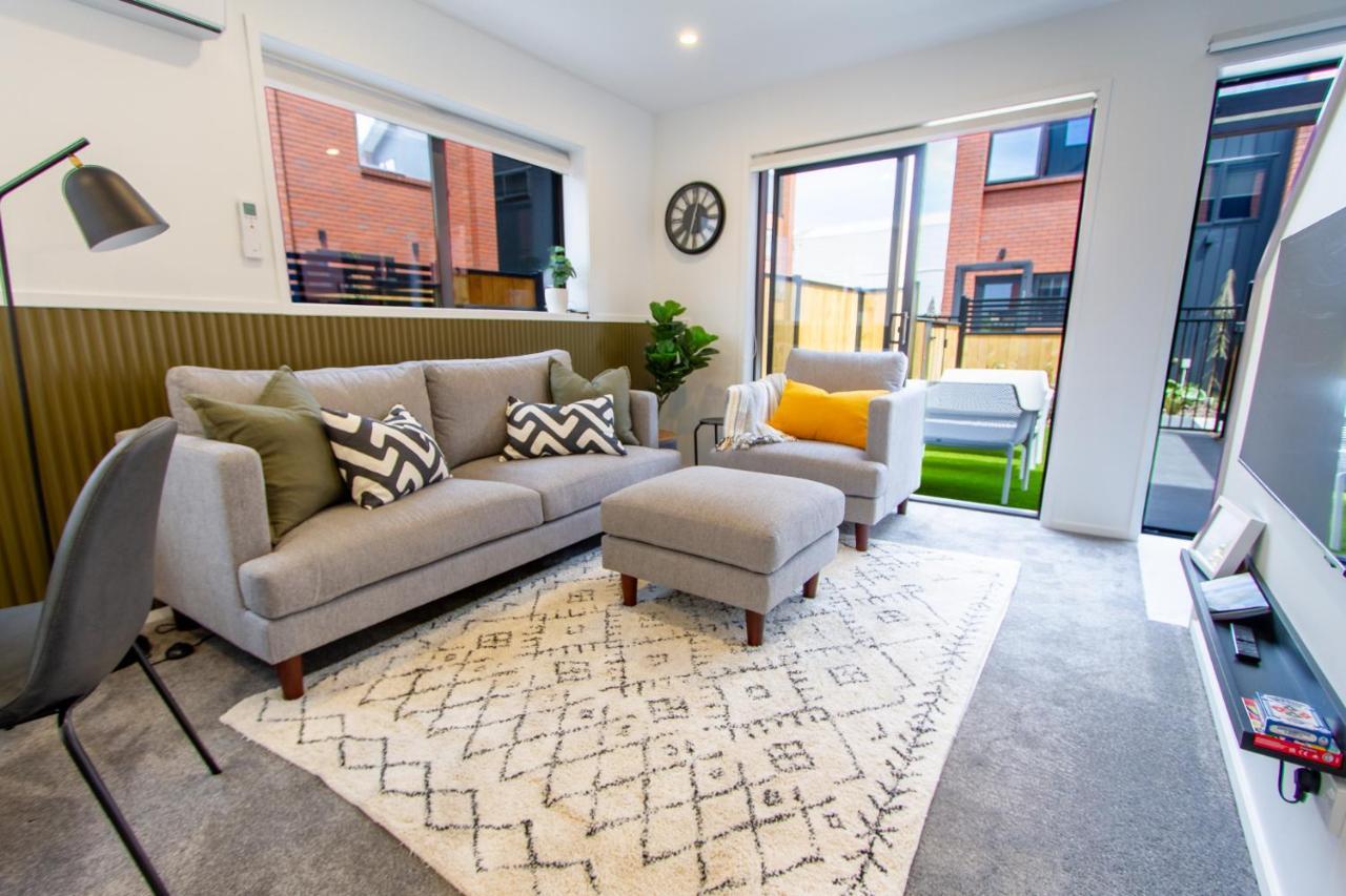 New Sophisticated City Pad Apartment Christchurch Bagian luar foto