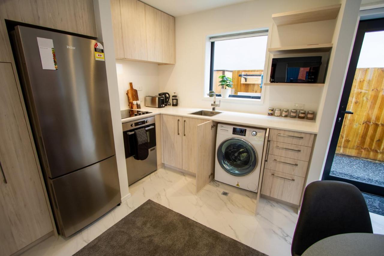 New Sophisticated City Pad Apartment Christchurch Bagian luar foto